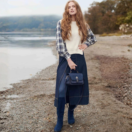 ISL-8400NAVOCL00-NAVY COLOR Islander Harris Tweed & Genuine Leather Bag Lifestyle ShamrockGift.com