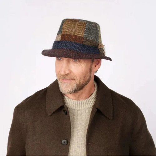831 PAtch Woollen Tweed Patchwork Irish Walking Hat  Shamrockgift.com.