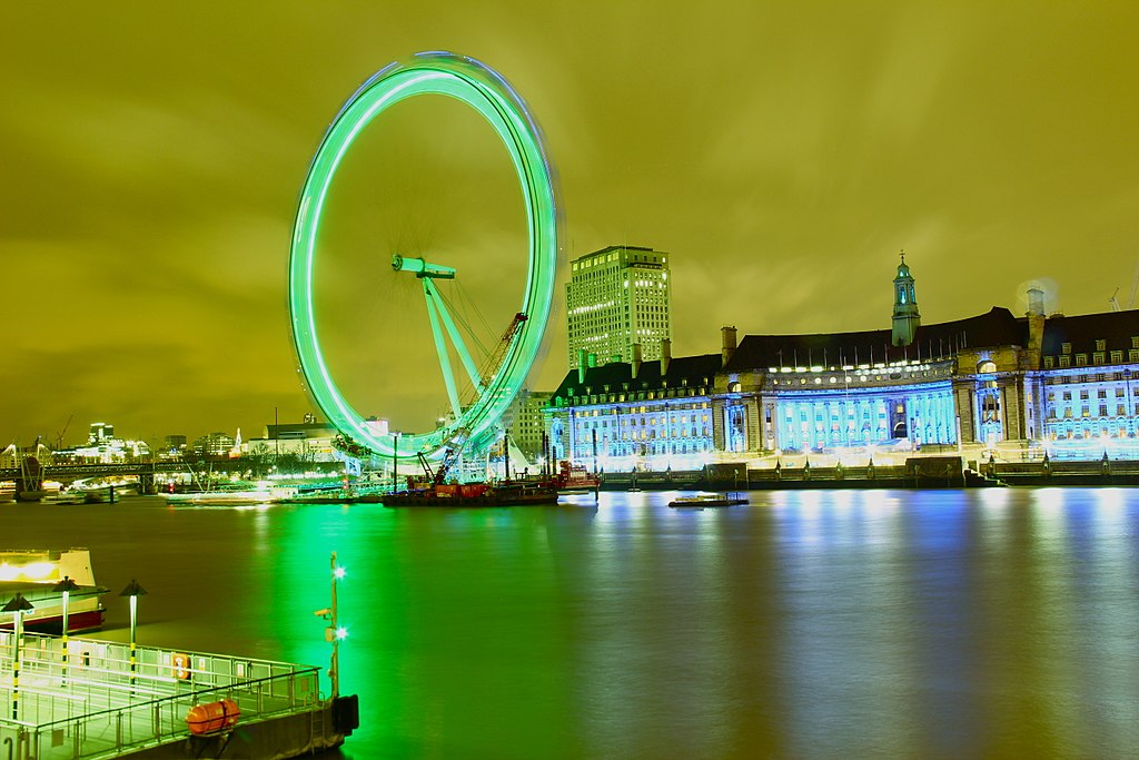 Green for St. Patrick's Day: The landmarks that change color