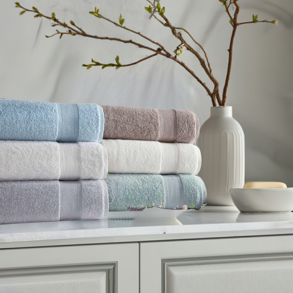 Silver Collection Bath Towels