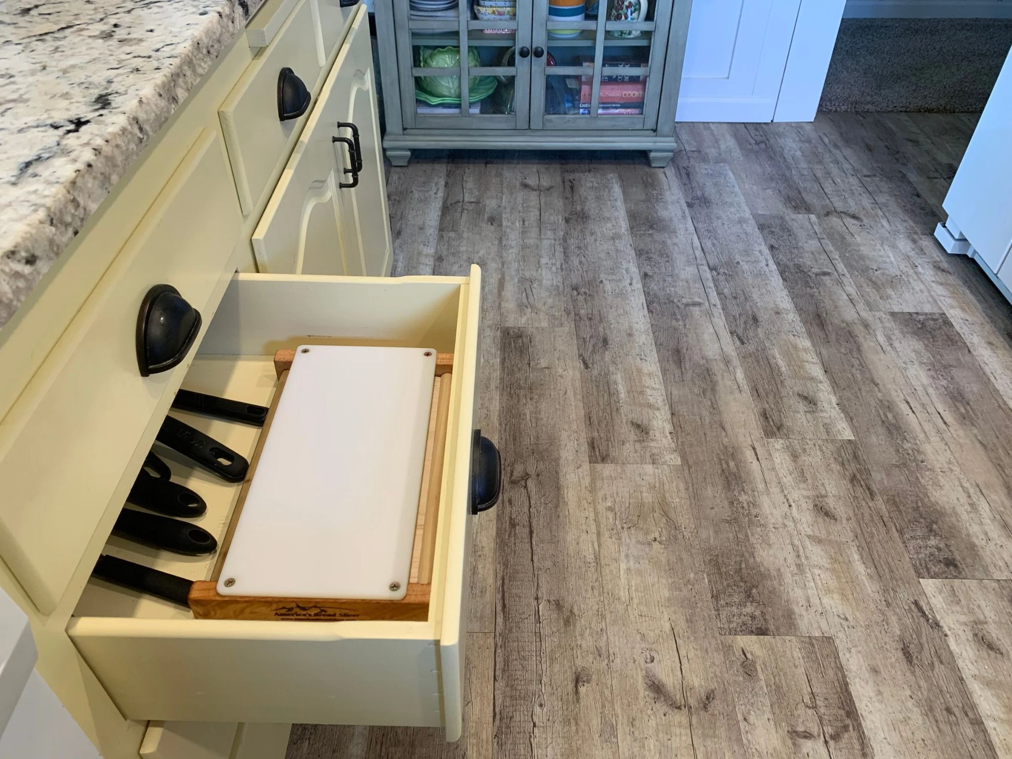 #bread cutter