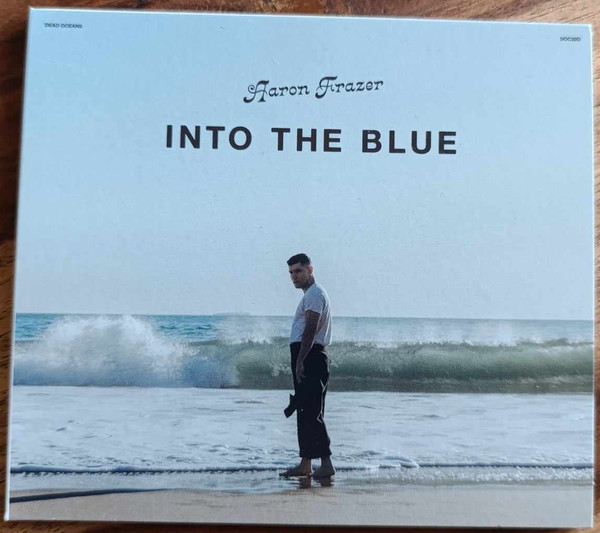 Aaron Frazer 'Into The Blue' 日本特別盤 Into the Blue - Frazer, Aaron (#656605162027) - Omega Music