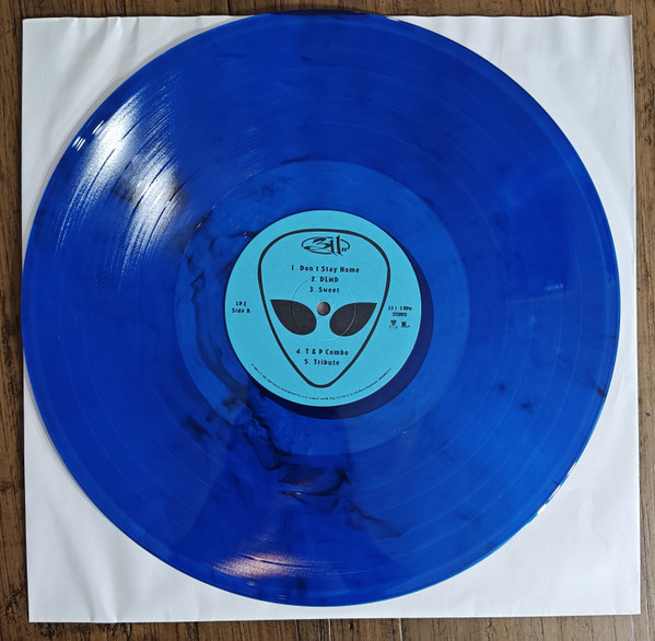 311 - 311 (#198028653718) - Omega Music
