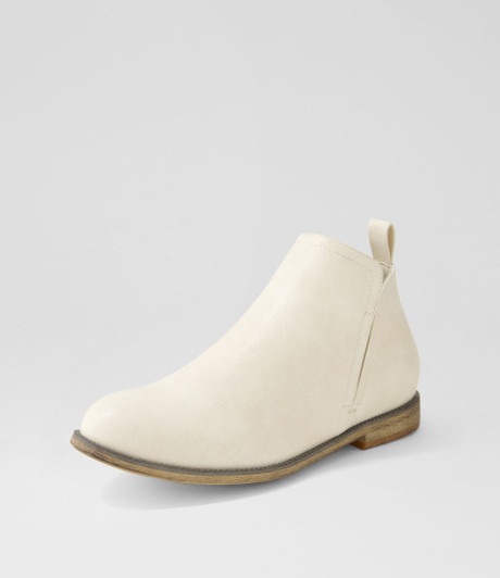 Fanda Alabaster Chelsea Boots