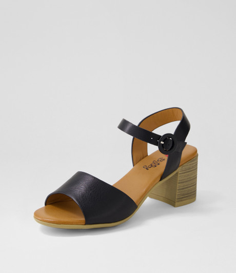 Tabby Black Sandals