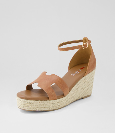 Korik Tan Sandals