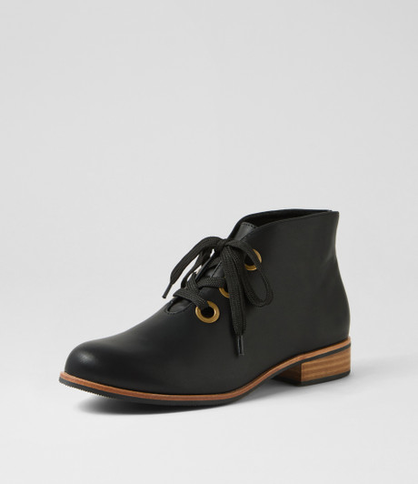 Hissel Black Ankle Boots
