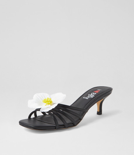 Sanikah Black Sandals