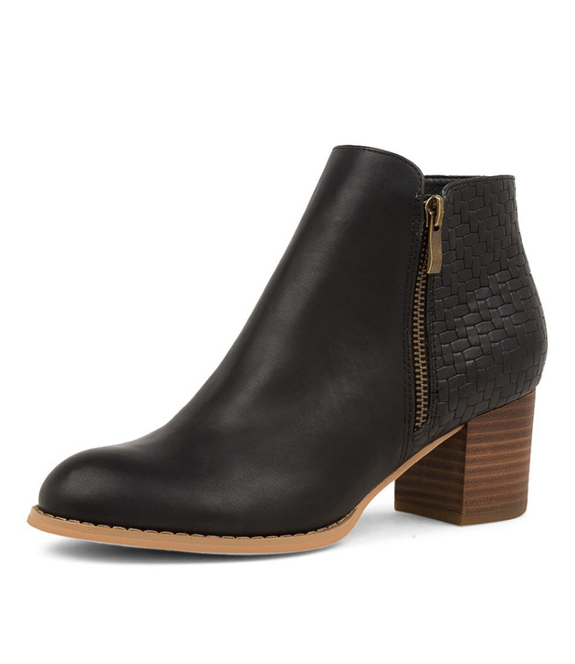 Justean Black Ankle Boots
