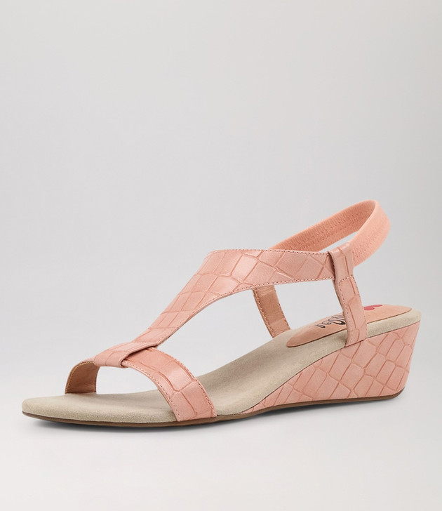 Bunro Blush Croc Sandals