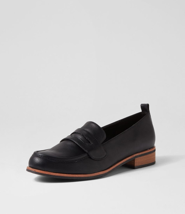 Hosko Black Flat Shoes