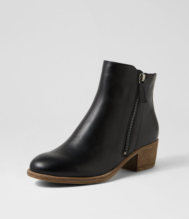 Akini Black Ankle Boots
