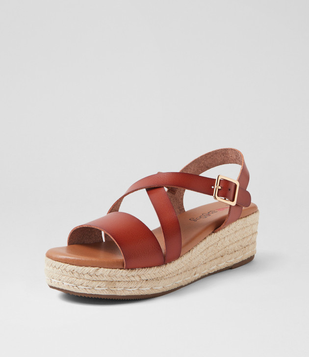 Hujiki Cognac Sandals