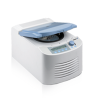 Product of the month: The Labnet Prism air-cooled and Prism R centrifuges