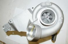 Mercedes Sprinter 2004-2006 2.7 turbodiesel 5 cyl Bolt On Turbo GT2256V