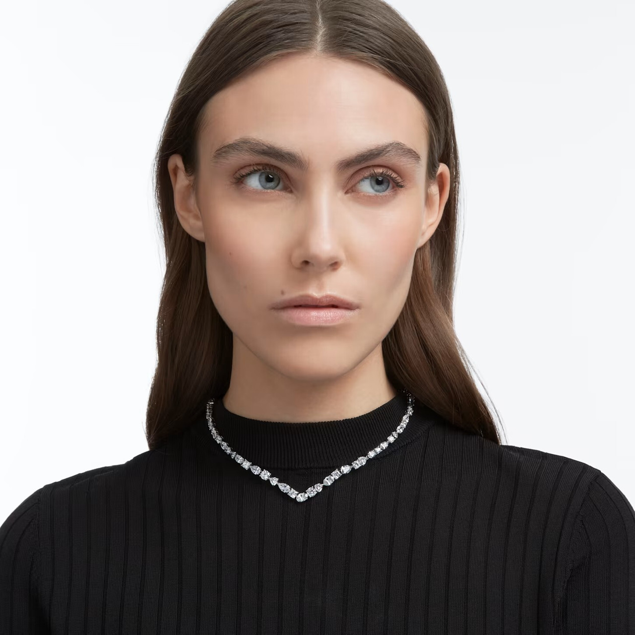 スワロフスキーTennis Deluxe Mixed V字型ネックレス 極美品 Swarovski Tennis Deluxe Mixed V Necklace, White, Rhodium Plated