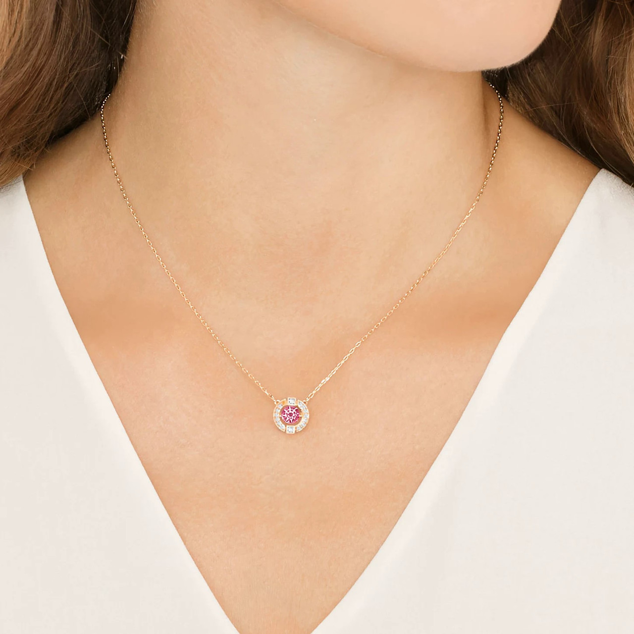 SWAROVSKI ネックレス 5279421 ローズゴールド Sparkling Dance Swarovski Sparkling Dance Necklace Round Cut, Red, Rose Gold