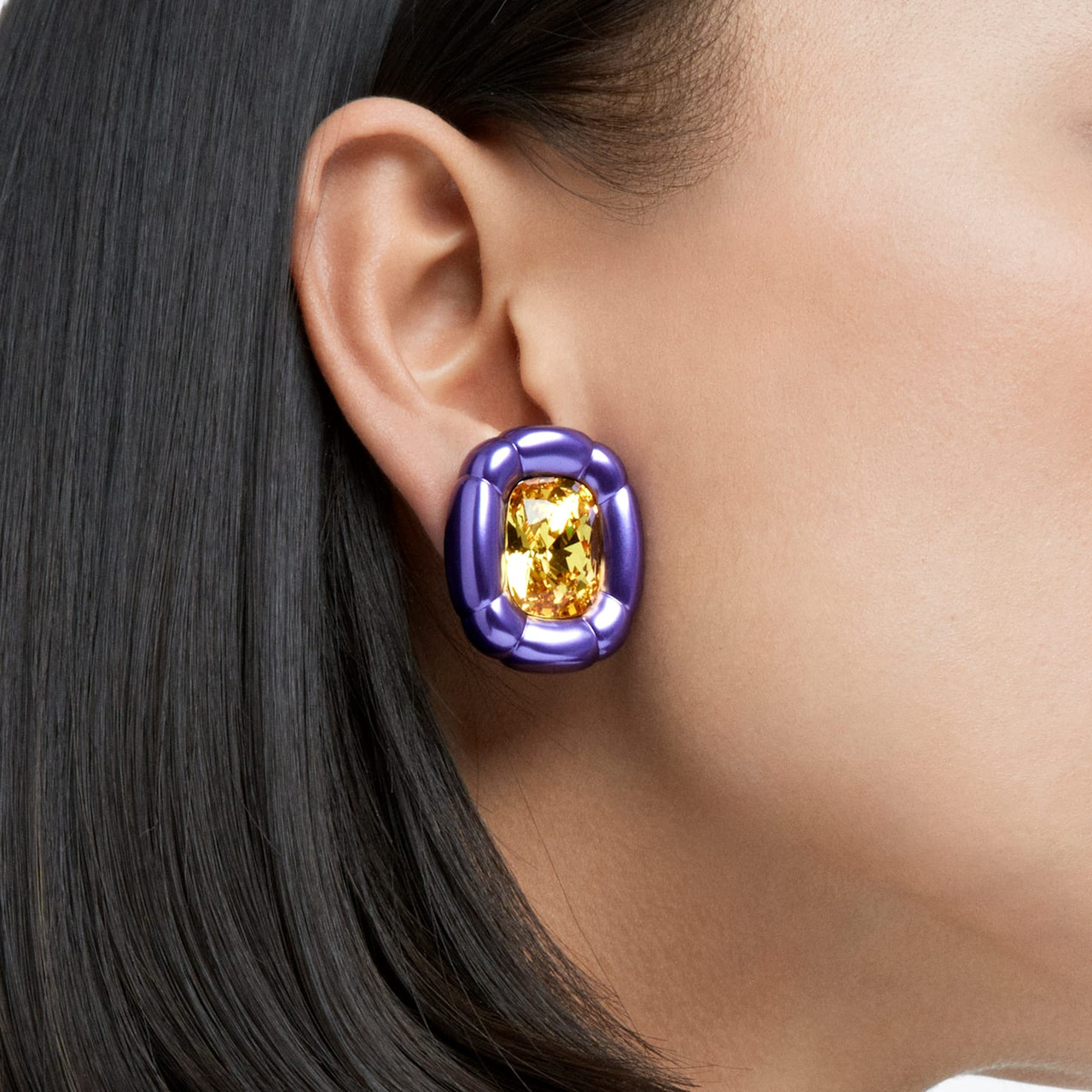 SWAROVSKI Dulcis Collection II トパーズ クリップ イヤリング Dulcis Clip Earrings Cushion Cut Crystals, Purple, 5613729