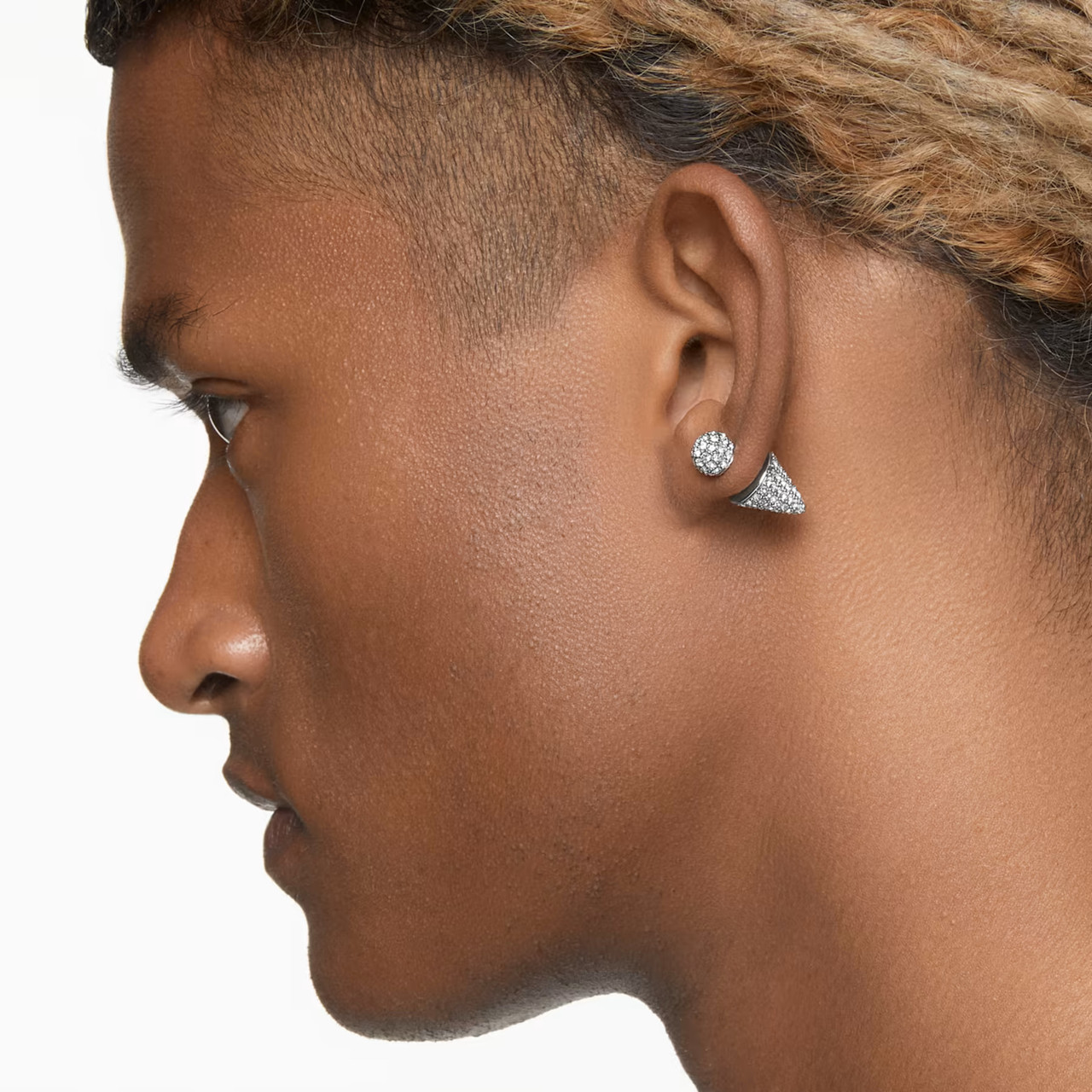 【Swarovski】Luna スタッドピアス 5662284 Sublima Stud Earrings, Moon, White, Rhodium Plated 5662284
