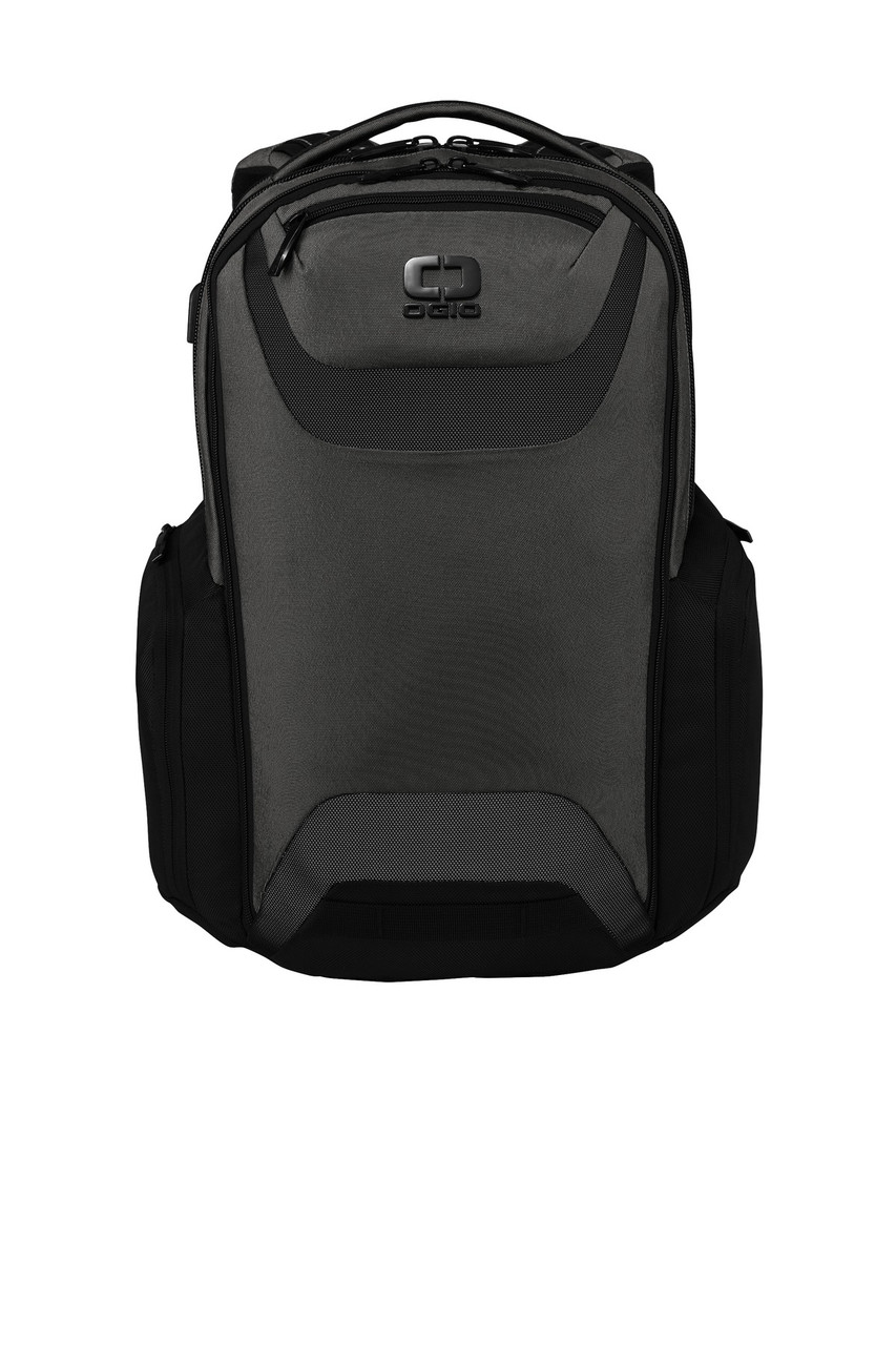 OGIO ® Connected Pack. 91008 Tarmac