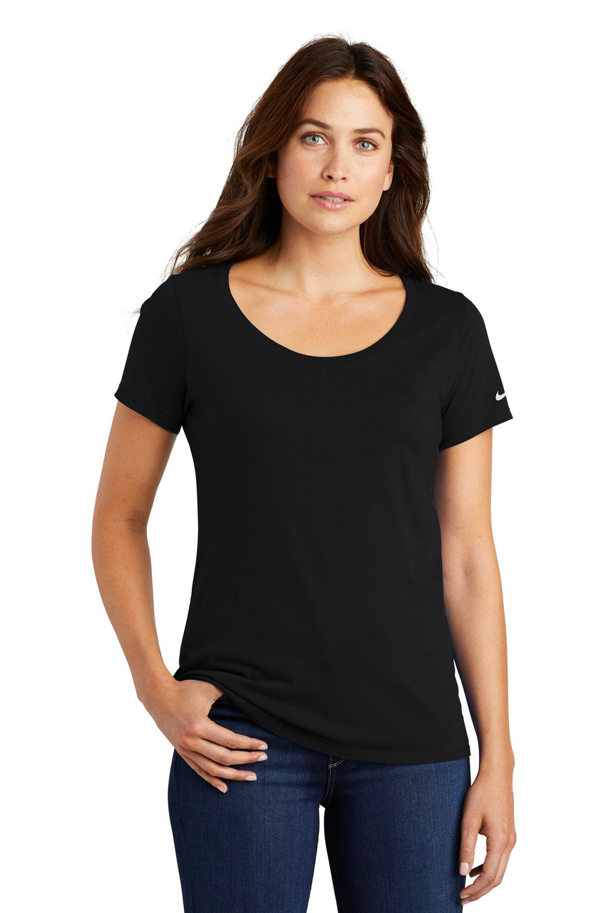 Nike Ladies Core Cotton Scoop Neck Tee. NKBQ5236 Black