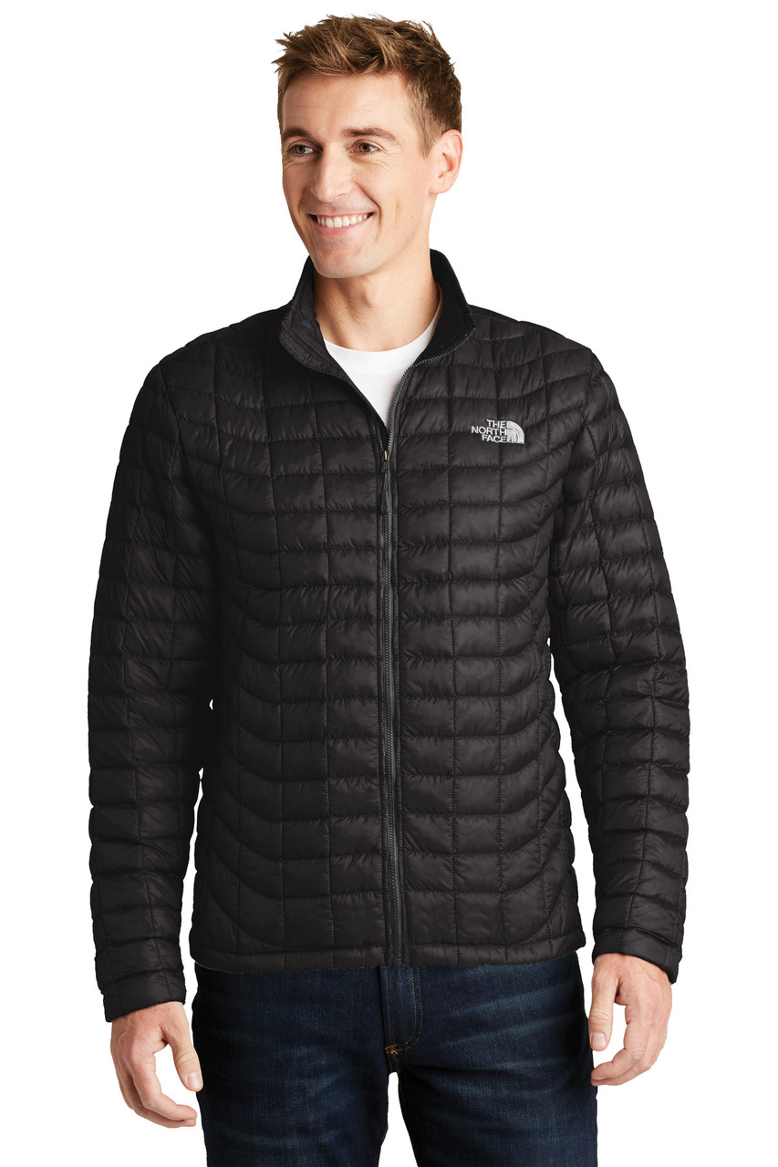 The North Face ® ThermoBall ™ Trekker Jacket. NF0A3LH2 TNF Matte Black 2XL