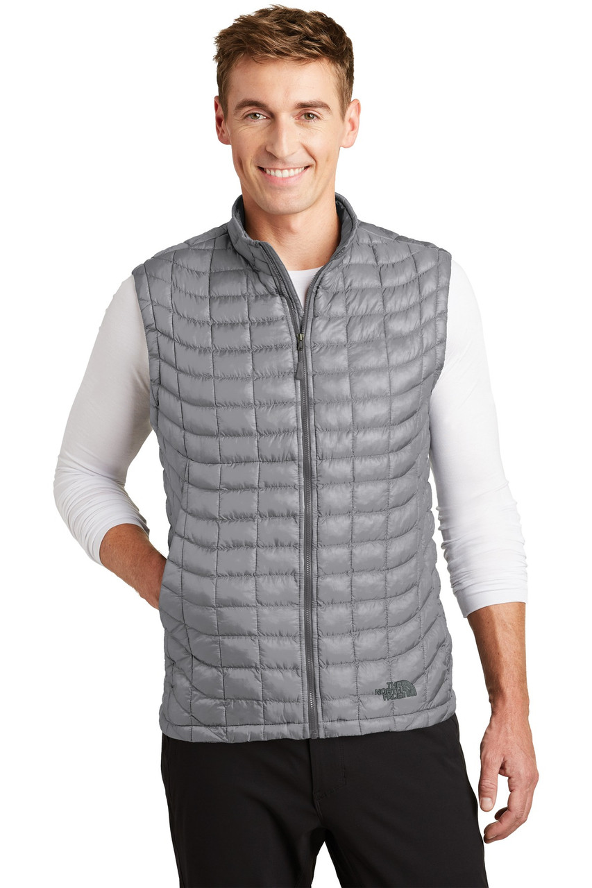 The North Face ® ThermoBall ™  Trekker Vest. NF0A3LHD Mid Grey