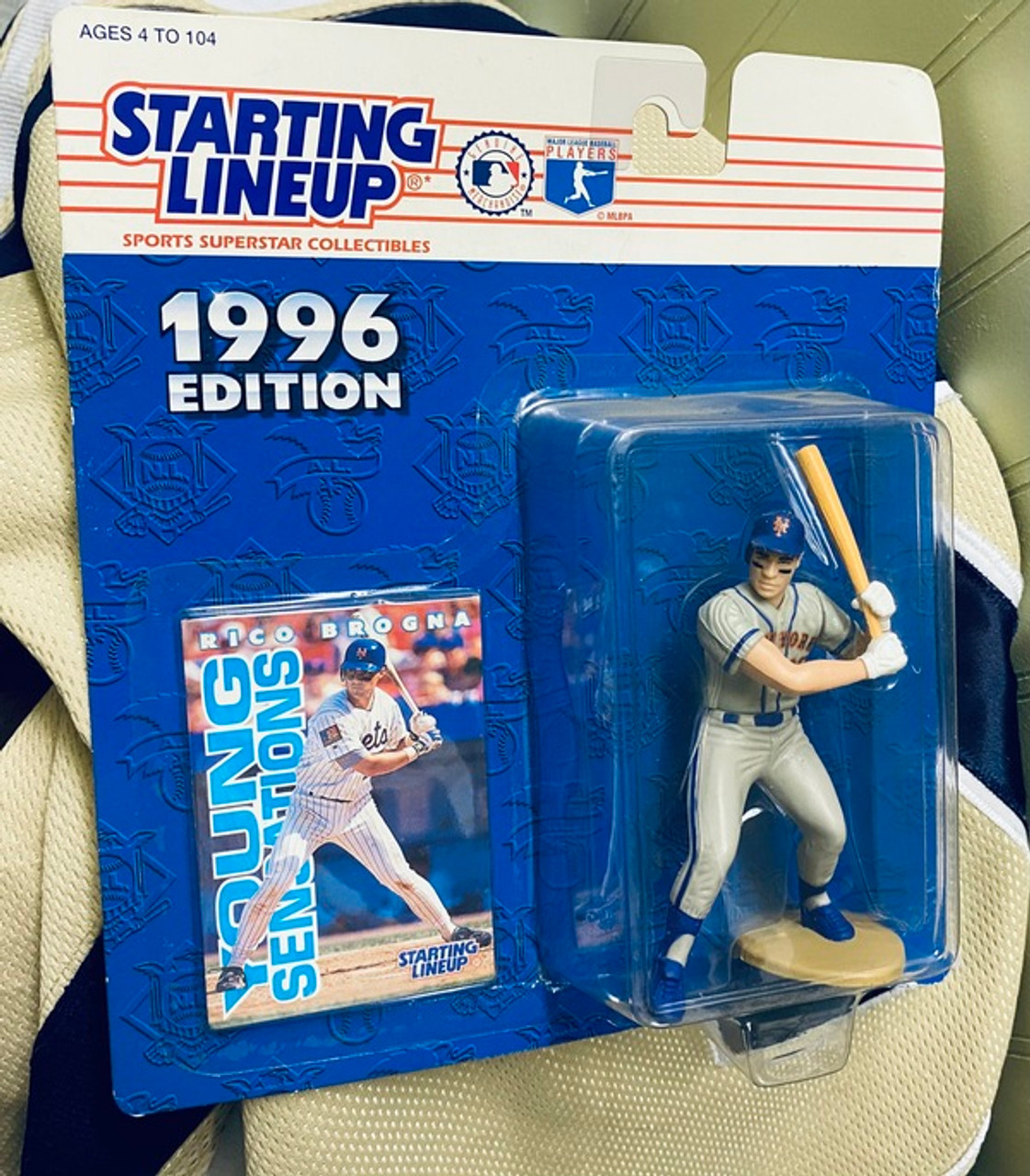 Ozzie Guillen White Sox MLB 1996 Starting Lineup Figure