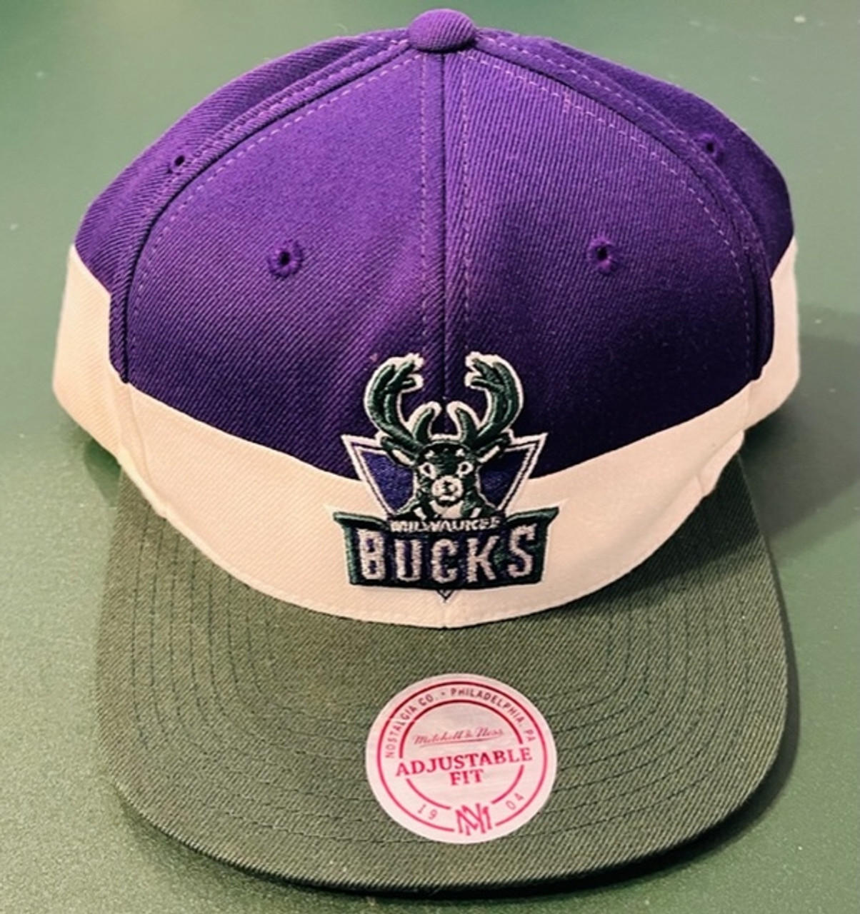 Milwaukee Bucks Baseball Hat SnapBack Cap Rare Vintage Retro Purple/Green  NBA