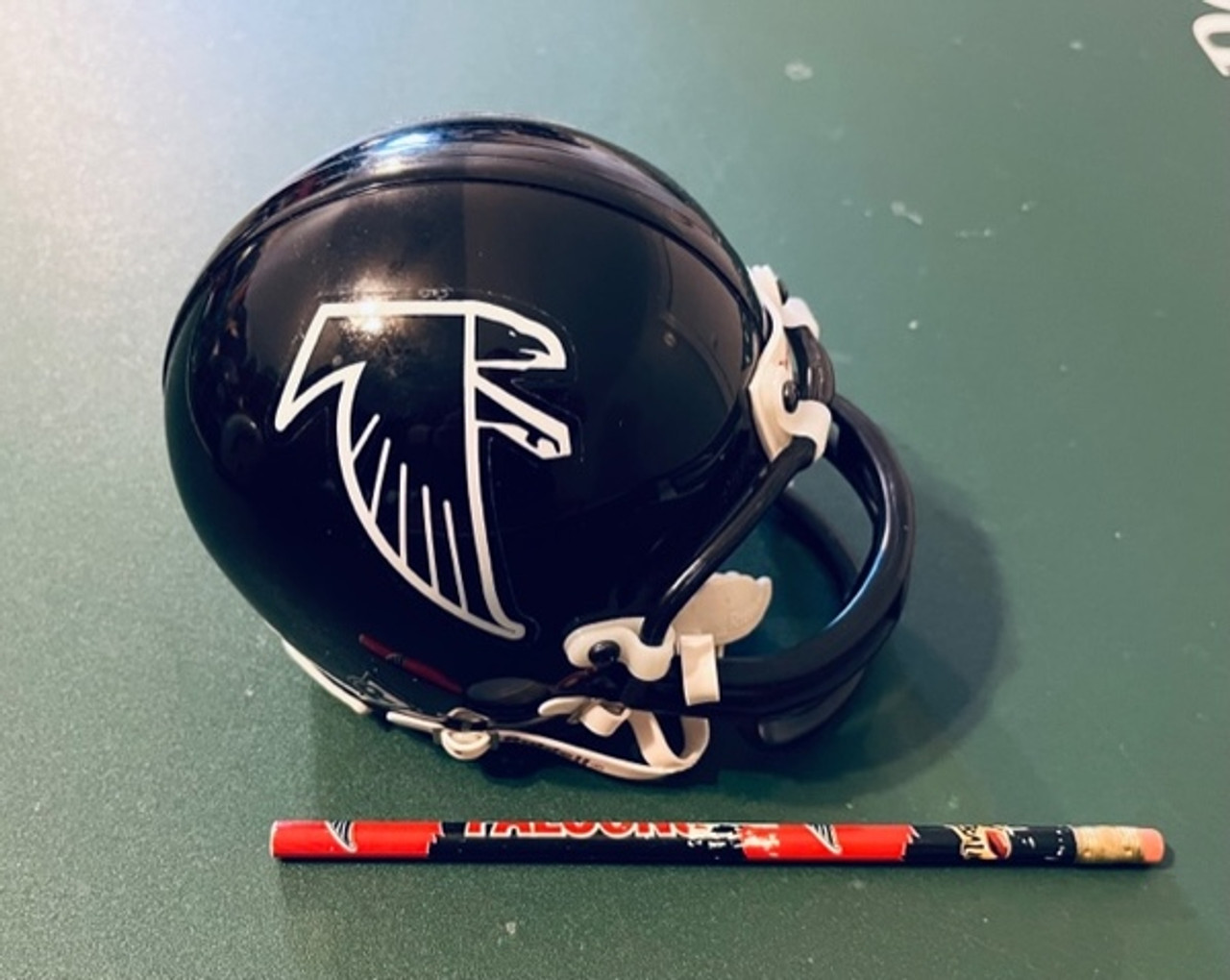 Atlanta Falcons NFL Collectible Mini Helmet, Picture Inside