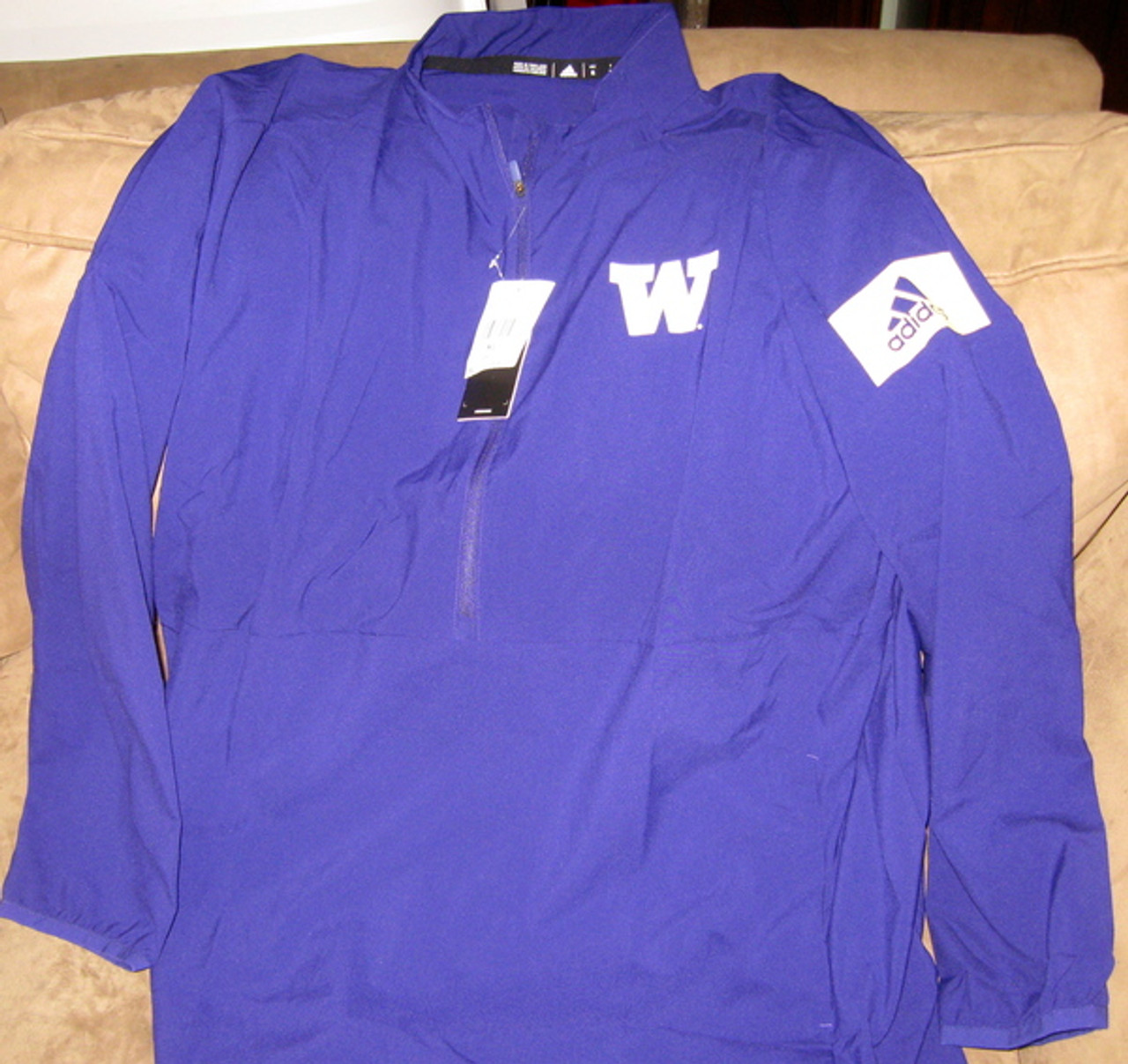 Washington Sideline Gear, Washington Huskies Sideline Apparel