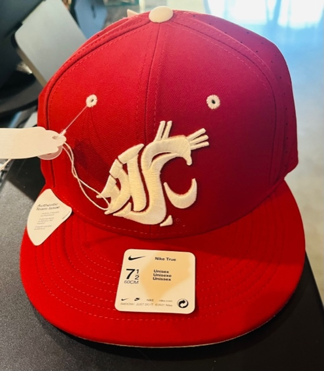 Nike Washington State Cougars Aero True Fitted Bas