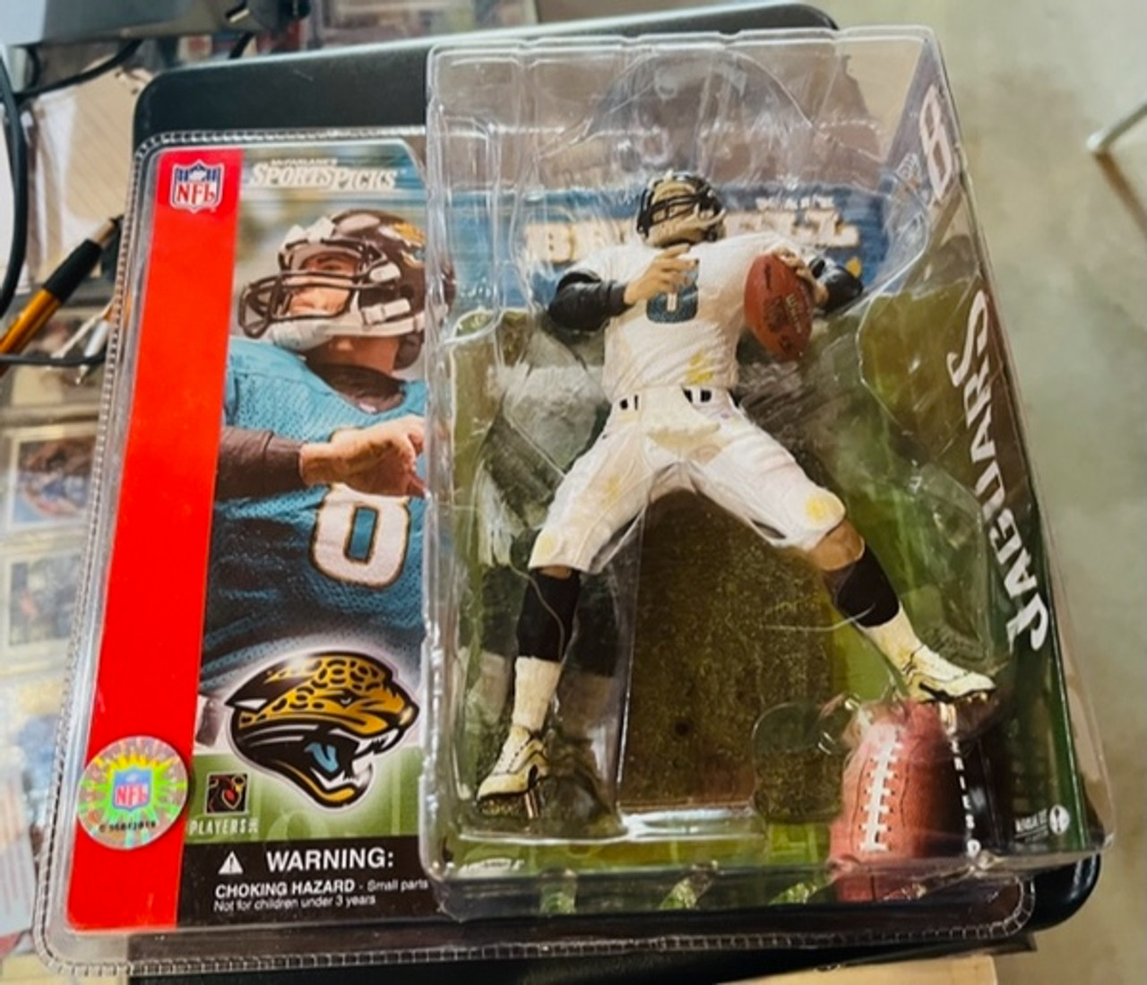 McFarlane Toys NFL New England Patriots Sports Picks Football Series 8 Drew  Bledsoe Action Figure Blue Jersey Retro Variant - ToyWiz