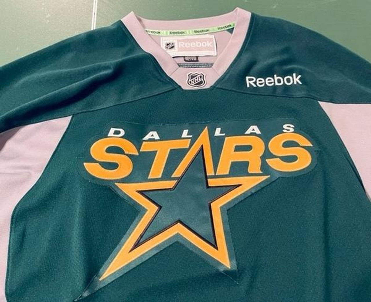 Reebok Dallas Stars NHL Pro Stock Black Practice Jersey w/ Fighting Strap