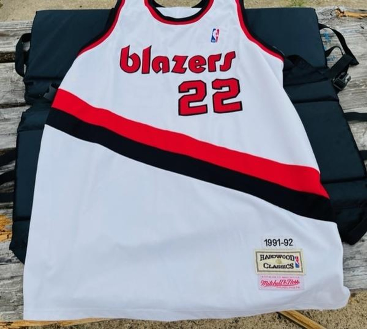 Trail Blazers white jersey