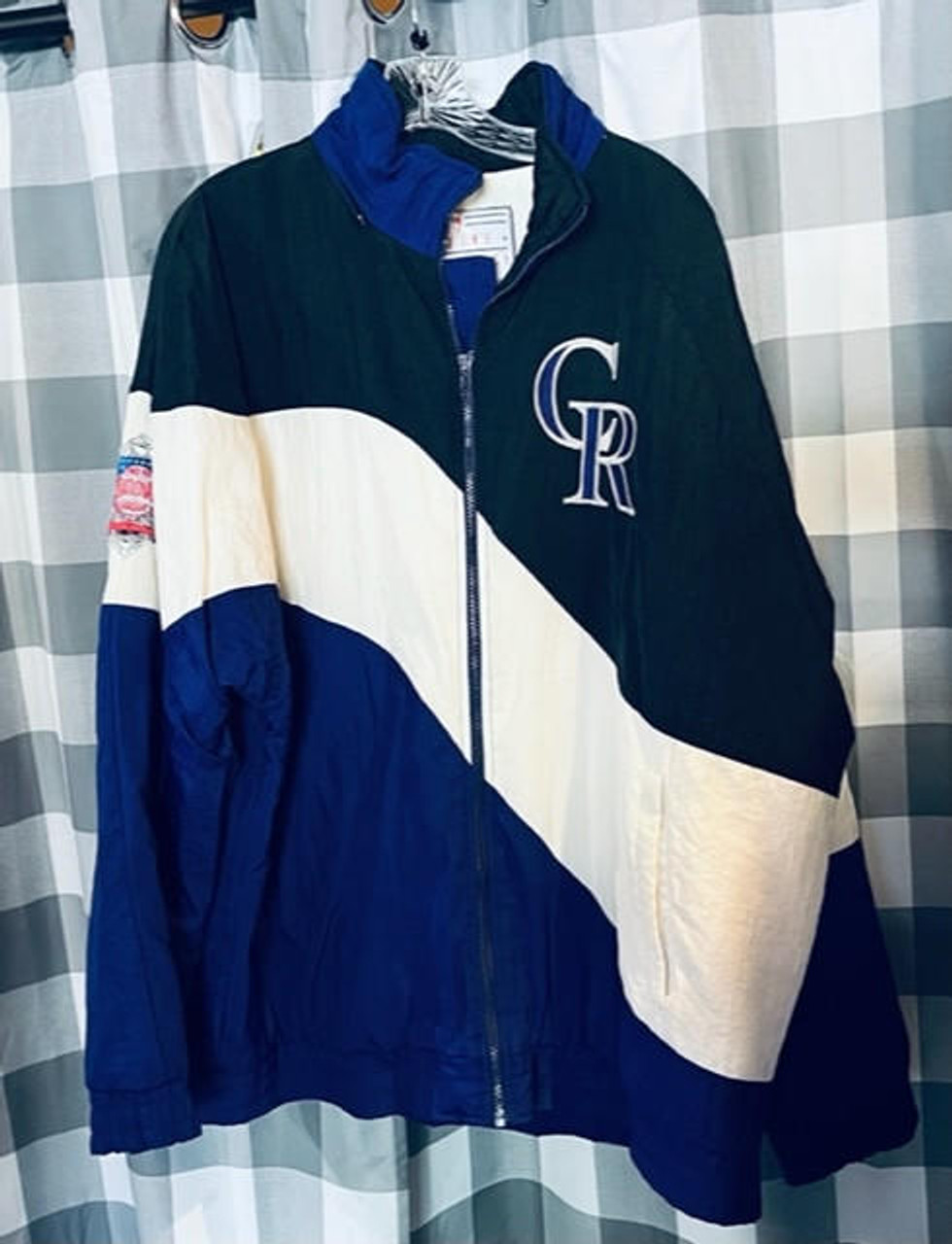 Colorado Rockies MLB Apex One Vintage Full Zip Puffer Jacket