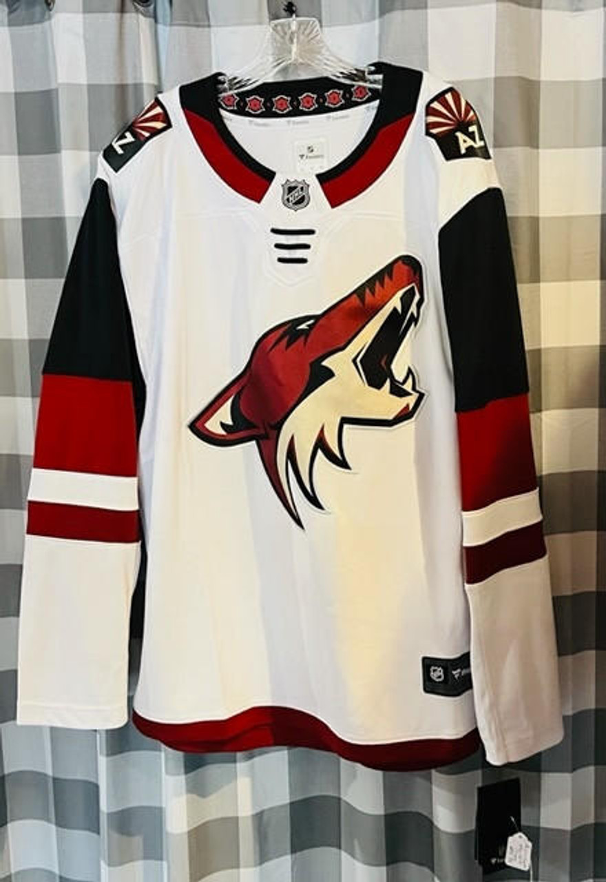 coyotes game worn jersey