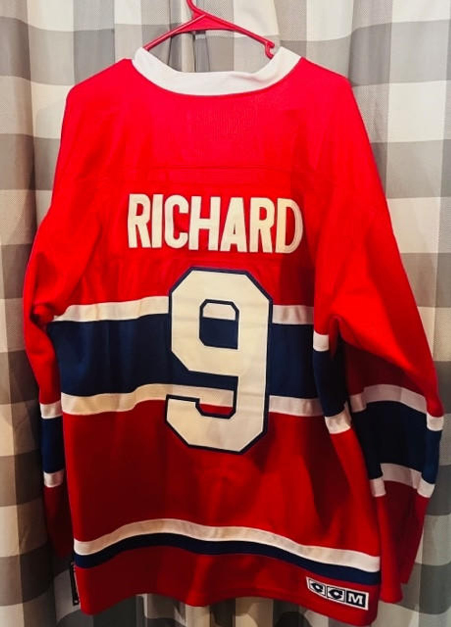 Maurice Richard Signed Habs White Jersey