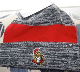 Ottawa Senators NHL Team Logo Knit Hat New with Tags one size fits all