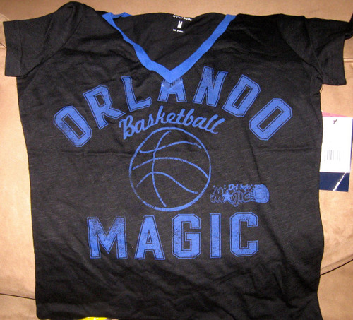 Orlando Magic NBA Women's V-Neck T-Shirt New with Tags