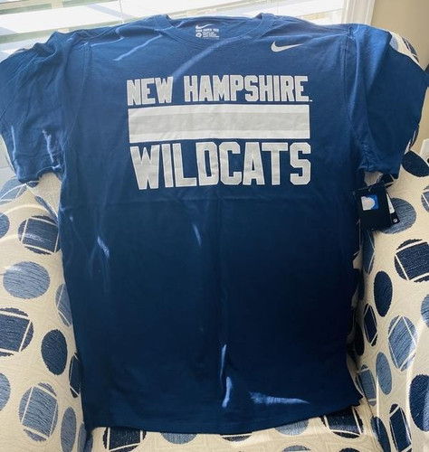 New Hampshire Wildcats NCAA Nike Team Logo T-shirt New Nike 885840966590