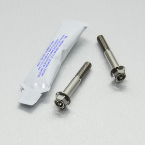 Kit Visserie Fixation Maître Cylindre de Frein Arrière Inox Kit Visserie Fixation Maître Cylindre de Frein Arrière Inox