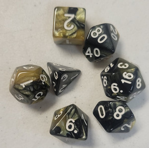 Emerald Gold Acrylic 7 piece Polyhedral dice set Emerald Gold Acrylic 7 piece Polyhedral dice set