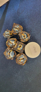 Frozen Trophy Dragon Eyes Resin 7 Dice Set Frozen Trophy Dragon Eyes Resin 7 Dice Set