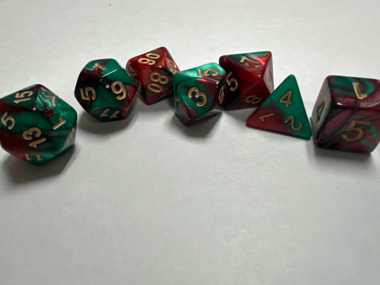 Runefused 7 Piece Acrylic Dice Set – Green & Red