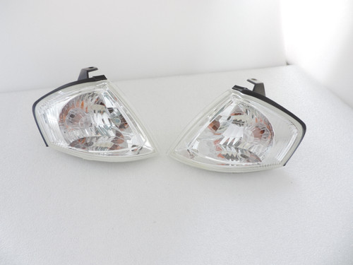 CORNER LAMP PROTEGE CLEAR 99-00 4 D