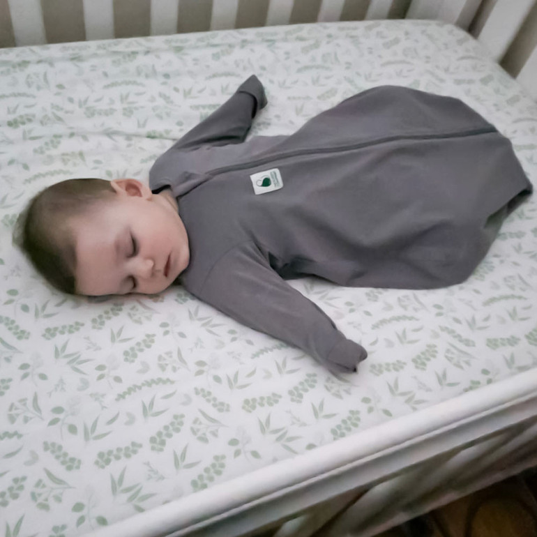 2-IN-1 Swaddle Transition Sleep Bag / Standard Weight / Mint