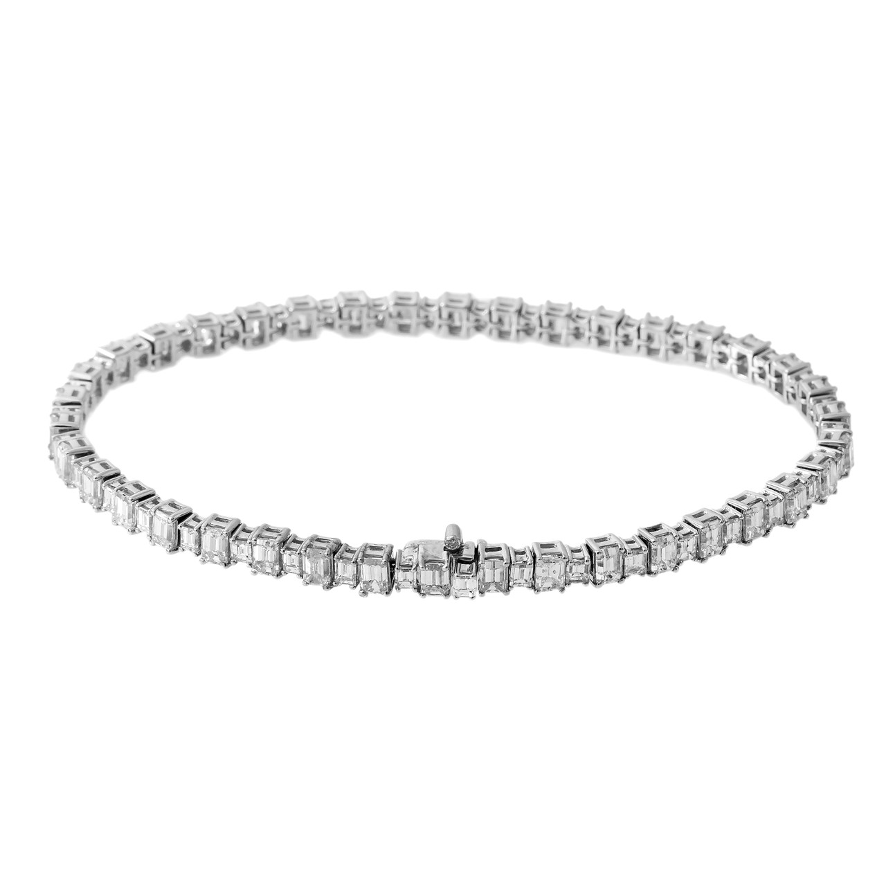 18k White Gold Emerald Diamond Bracelet 7.53CT - Eliantte & Co