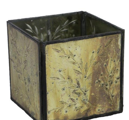 5"SQ X 4.75"H HAND CUT GLASS CUBE