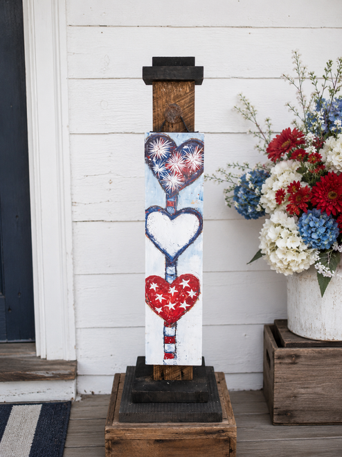 HMK1137P Patriotic Hearts Porch Sign